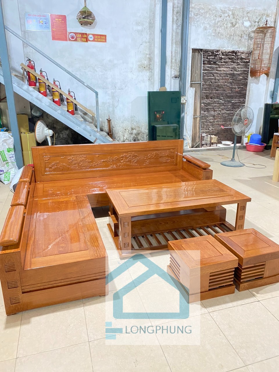 Sofa gỗ